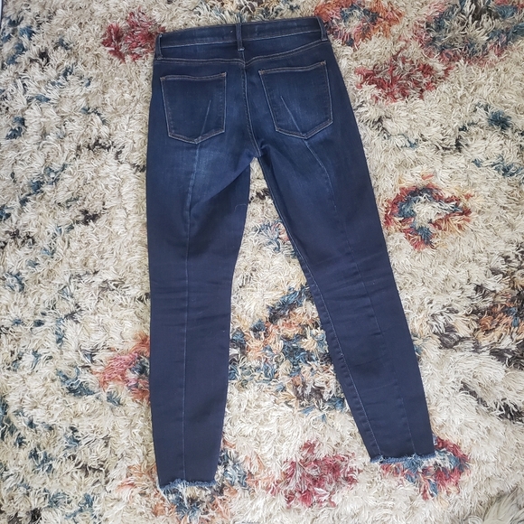 Gap True Skinny Ankle Jeans Dark Wash Mid Rise Raw Hem Distressed Boho Stretchy - Picture 6 of 10